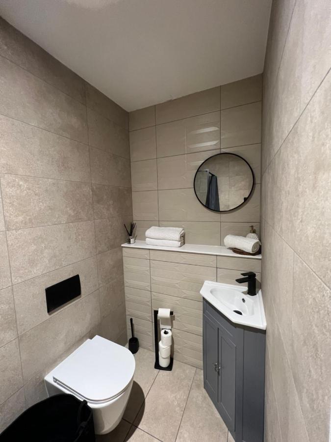 Prospect Quarter Apartments In Old Town Swindon Esterno foto